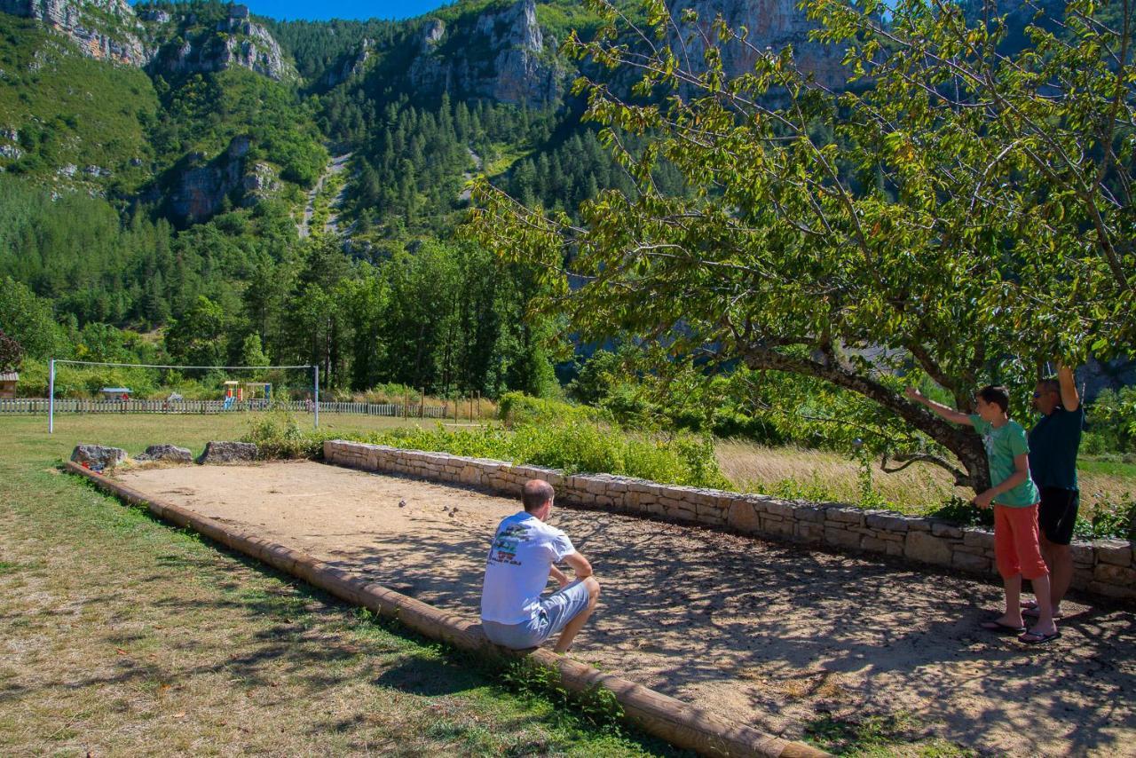 Village De Gites De Blajoux Quezac  Exteriér fotografie